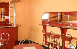 Cafenea La Cheie !!! Terasa 50 mp !