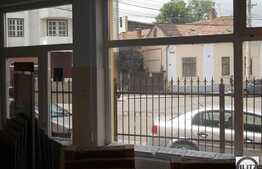 Showroom, Cabinet, Salon, Birouri !