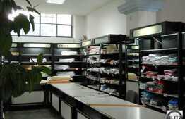 Pentru Sediu De Banca / Magazin / Pizzerie ! Vad Pietonal ! Trafic Auto !