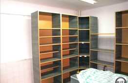 150 mp spatiu comercial situat in casa. Terasa de 200 mp !