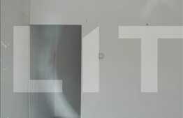 22 mp. La parterul unui bloc, artera principala .Potrivit pentru Salon/Frizerie!