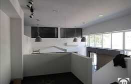 Spatiu comercial, 140 mp,  in zona cu vad pietonal