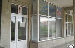 80 mp. Open Space ! Cabinet/Cafenea/ Salon !