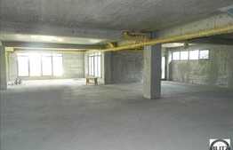 Spatiu comercial, zona Plopilor, 475 mp, locatie cu vizibilitate