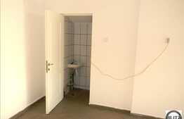 Spatiu pretabil pentru magazin de prezentare, alimentatie publica, cafe-bar