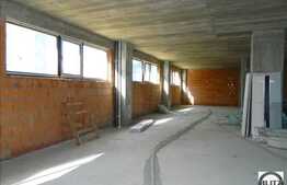 Spatiu comercial, 103 mp, semifinisat