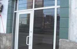 Spatiu cu vitrina la artera principala, 30 mp utili, zona Piata Mihai Viteazu!