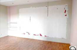 Spatiu cu vitrina la artera principala, 30 mp utili, zona Piata Mihai Viteazu!