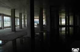 Spatiu Comercial 1000 mp. Pentru Supermarket / Show-room !