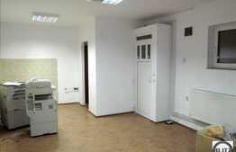 Spatiu comercial, 28 mp, zona Hasdeu vizibilitate din strada