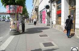 Ultracentral ! Vad Garantat ! Restaurant, Banca !