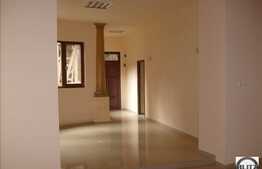 Ultracentral. Zona ZERO Cluj Napoca! Renovat ! Pret Oportun !