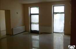 51 mp !!!  Recent Renovat ! Super Pret !