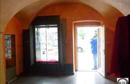 VAD COMERCIAL ! 50 MP !