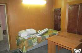 Spatiu comercial, 140 mp utili, zona strazii Decebal