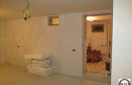 Inchiriere spatiu comercial cu 70 mp in zona Campului, finisat