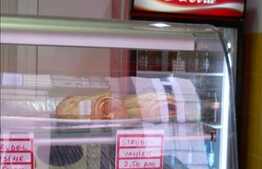 Pentru Amatorii De Fast Fooduri ! Zona Ultracentrala Traficata Pietonal !!!