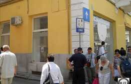 VAD MAXIM !     ZONA ZERO !       CAFENEA   PIZZERIE     SALON    MAGAZIN !