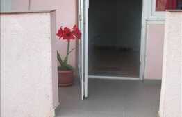 Spatiu comercial de inchiriat , 25 mp, in zona strazii Horea din Floresti