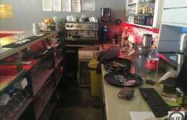 Afacere de tip bistro la cheie! 80 mp utili, zona ultracentrala, locatie cu vad!