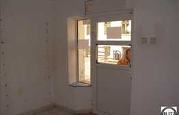 Spatiu comercial in centru Clujului, ideal pentru amanet, magazin de telefoane !