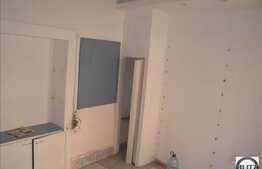 Spatiu comercial in centru Clujului, ideal pentru amanet, magazin de telefoane !