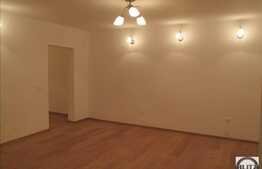 Spatiu comercial, 71 mp utili, cu vitrina la strada, zona Piata Marasti