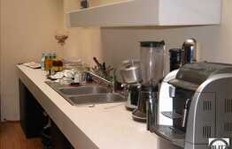 Afacere la cheie ! Cafenea in centru Clujului functionala, dotata si mobilata !