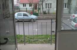 Spatiu la strada, 54 mp, zona caminelor studentesti