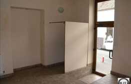 Spatiu comercial in centrul Clujului. Vad si trafic auto !