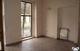 Spatiu comercial in centrul Clujului. Vad si trafic auto !