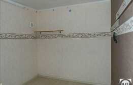 Spatiu cu destinatie multipla, 102 mp, situat la parterul unui bloc