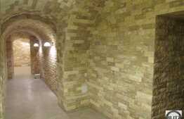 Spatiu multifunctional, zona Bulevardului Eroilor! Exclus alimentatie publica!