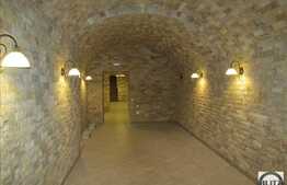 Spatiu multifunctional, zona Bulevardului Eroilor! Exclus alimentatie publica!