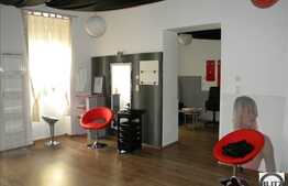 Spatiu Comercial Din Centrul Clujului. Finisat. Format din 4 incaperi !