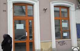 Potrivit Institutie Bancara ! VAD MAXIM. 110 mp. Artera Principala !