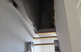 Vanzare spatiu comercial, 141 mp, vitrina la strada, zona cu vad!