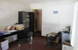 Vanzare spatiu comercial, 141 mp, vitrina la strada, zona cu vad!