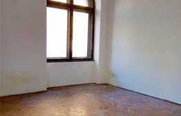 Vanzare spatiu, zona centrala, 70 mp, vad excelent!