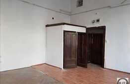 Spatiu cu o localizare excelenta, vad bun, zona centrala!