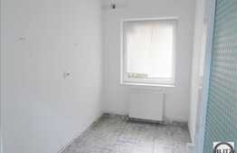 Spatiu comercial in zona cu vad