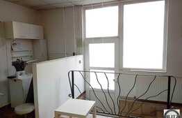 Spatiu comercial, 60 mp, vitrina la strada