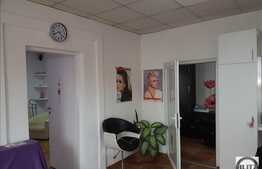 Spatiu comercial, 60 mp, vitrina la strada