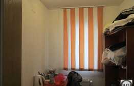 Spatiu comercial cu vitrina si acces din strada