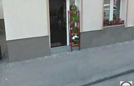 Spatiu comercial, localizare ultracentrala, pretabil pentru investitie!