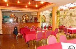 Spatiu comercial 140 mp, mobilat si echipat, zona Piata Muzeului