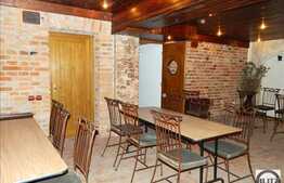 Finisaje piatra naturala, lemn masiv 243 mp pentru club, restaurant!