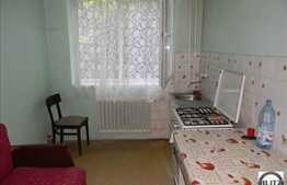Vanzare apartament cu 2 camere, 50 mp, semidecomandat, zona Sala Sporturilor!