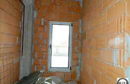 Spatiu in imobil nou 155 mp, acces din strada, vitrina 10 ml