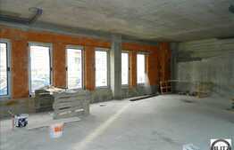 Spatiu in imobil nou 155 mp, acces din strada, vitrina 10 ml